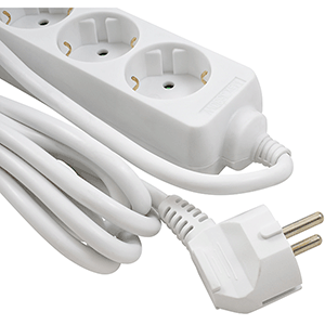 Base de 3 tomas con cable 3x1.5mm² 3m